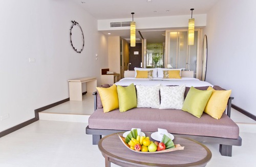 Khuekkhak Hotel | The Sands Khao Lak by Katathani