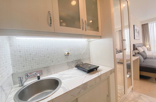 Hegarmanah Apartment | The Signature Studio Apartment With Jaccuzi Art Deco