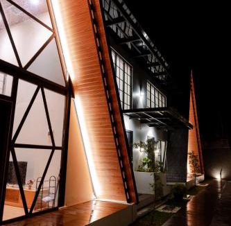 Kejajar Cabin | The Sikarim Waterfall View Villa