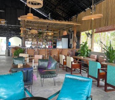Koh Rong Hotel | The Up Koh Rong