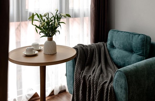 Thuy Khue Apartment | The Urban Tranquil