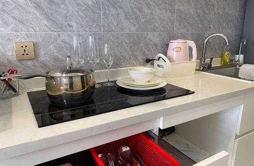 Ruessei Kaev Apartment | The Vincent Condo