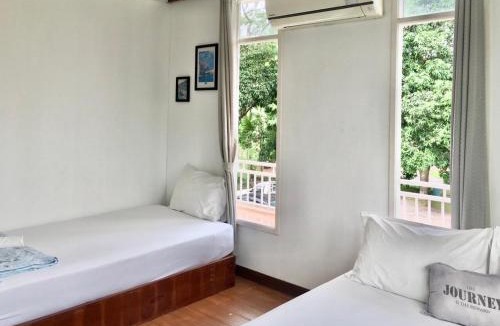 Chumphon Hostel | Thirty Tree Garden House