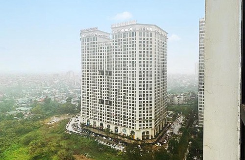 Hoang Mai Apartment | Three Bedroom Apartment Times City