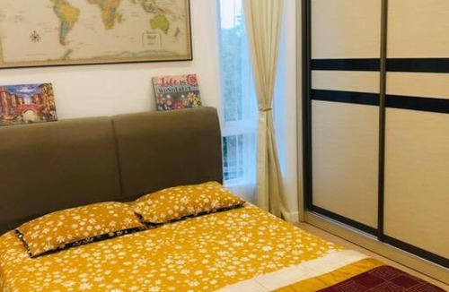 Kajang House | Tiara South, Ecohill Eco Majestic Enjoy Sunsets at Fully Equipped 3-Story House