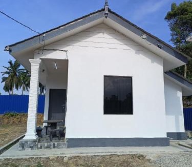 Hulu Terengganu District House | Tiny Ajil Roomstay