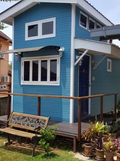Alor Gajah Bed & Breakfast | Tiny House B&B