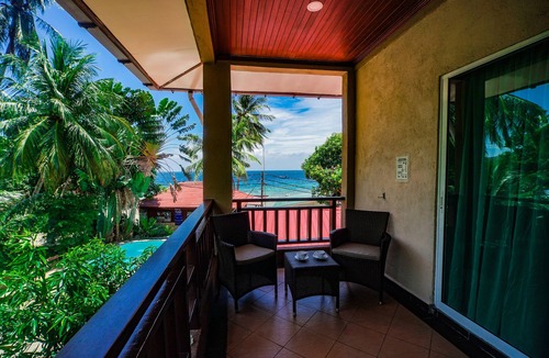 Tioman Island Hotel | Tioman Dive Resort