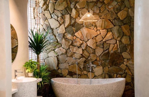 Bao Ninh Hotel | Toan Cau Hotel