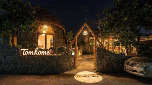 Son Tinh House | Tom Home Retreat