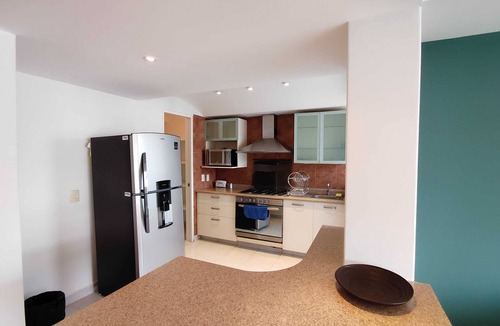 El Yaqui Apartment | TOP Santa Fe Abode I Contemporary 3 Bedroom Apartment in Santa Fe