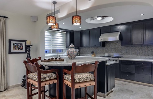 Zona Hotelera Villa | Tortuga Bay 2401: Beachfront Luxury Oceanfront Condo in San Jose.