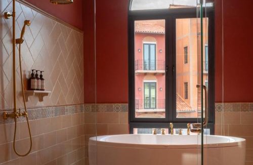 Pong Ta Long Hotel | Toscana Valley Hotel Portofino