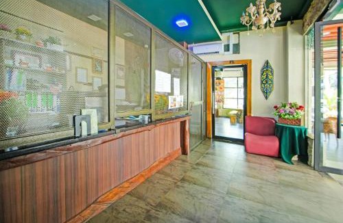 Bintulu Hotel | Townhouse Near Tanjung Batu Formerly 900 Inn