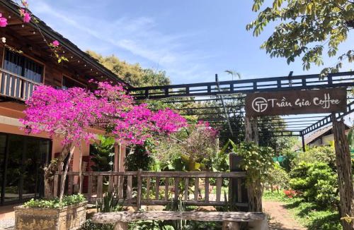 Nghia Lo Hotel | Trần Gia Homestay
