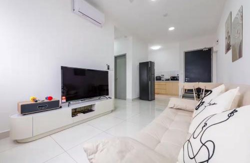 Kampung Bukit Dukong Apartment | Trader Park Cheras Luxury C180 Food Street