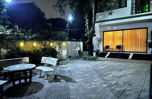 Soc Son House | Transit Retreat 10 minutes to Noi Bai Airport Self Check-in Garden