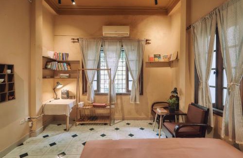 Doi Can Apartment | Treelings Coffee & Home Villa 4 Bedrooms , Old Quarter, Food Street