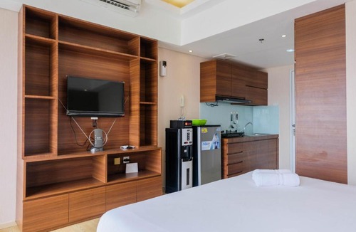 Ciputat Apartment | Trendy and Convenient Studio Bintaro Plaza Apartment By Travelio