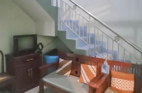 Cilimus Hotel | TRIYOGA Homestay Syariah RedPartner