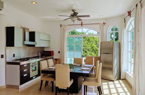 Playacar Fase I House | Tropical Estate: 18BR Pool Rooftops Ocean View 2 min wlk beach/shops/ferry/tours