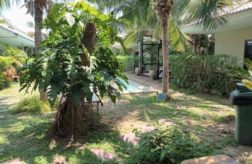 Hua Hin Resort | Tropical House​