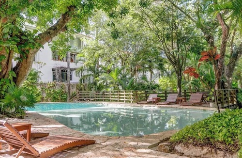 Playacar Condo | Tropical Oasis w/Cenote & Pool – Walk to Beach
