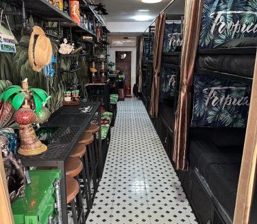 Ko Phi Phi Hostel | Tropical Vibes Hostel