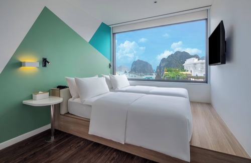 Hon Gai Hotel | Tru by Hilton Ha Long Hon Gai Centre