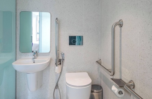 Lang Son Hotel | Tru by Hilton Lang Son City Centre