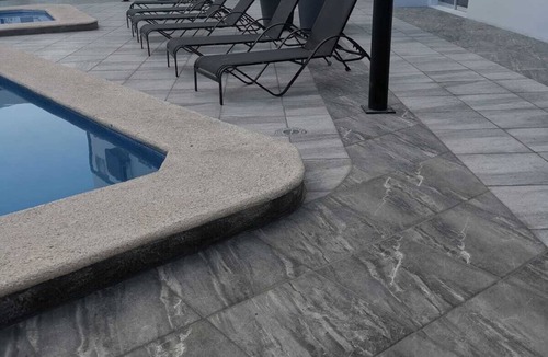 San Juan de Dios Apartment | Tu Joya - AC, pool & Gym Apartment in Downtown Guadalajara