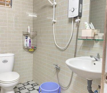 Ben Cau Ski Chalet | Ty Phu Miet Vuon Homestay - Entire Bungalow