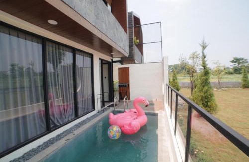 Depok Villa | Ubu Villa Alston in Yogyakarta