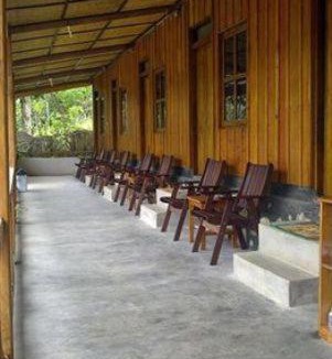Tentena House | Ue Datu Cottages