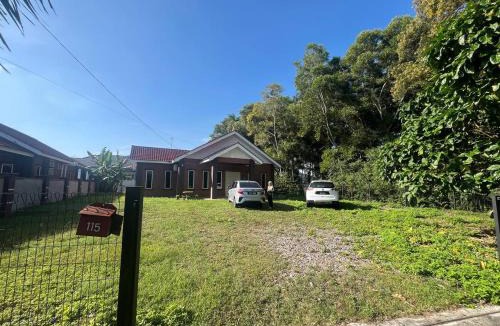 Kepala Batas House | Umishah Homestay Jitra