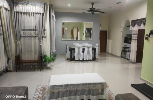 Melor House | Ummi Homestay Melor, Kelantan