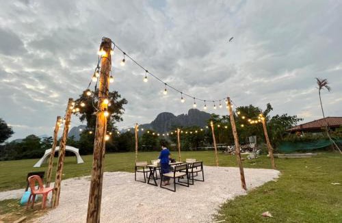 Vang Vieng Hostel | Una Backpackers Hostel