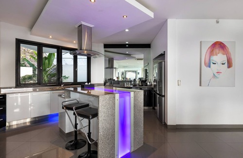 Bukit Villa | Unique Bay View, 5 Bedroom luxury villa
