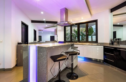 Bukit Villa | Unique Bay View, 5 Bedroom luxury villa