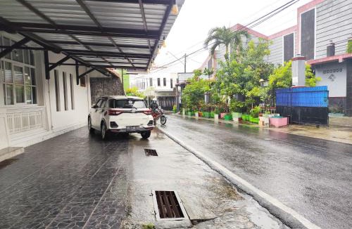 Klaten Selatan House | Urban Guest House