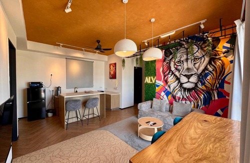 George Town Apartment | Urban Suites, Spectre Collection by Stellar ALV