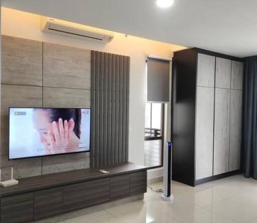 Batu Caves Apartment | Urban360 Pool view with Parking and wifi Provided