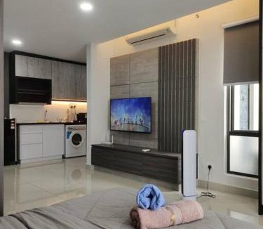 Batu Caves Apartment | Urban360 Pool view with Parking and wifi Provided