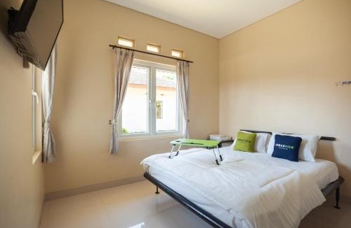 Cisarua Hotel | Urbanview Resort Adang Zecky Cisarua Puncak by RedDoorz