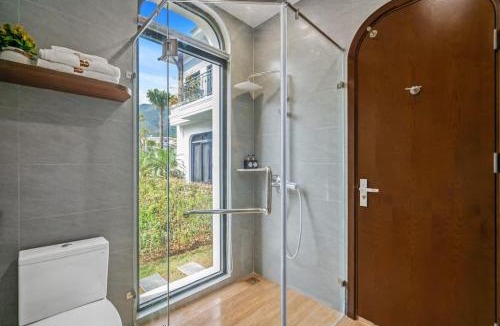 Van Don Villa | V3H02 3T Villa Sonasea Vân Đồn, Quảng Ninh