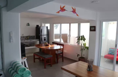 Salchi Apartment | Valentina Salchi Bay - Yellow apartment suite