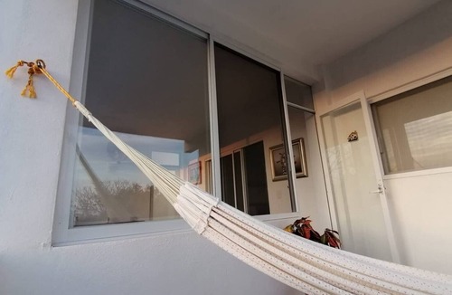 Salchi Apartment | Valentina Salchi Bay - Yellow apartment suite