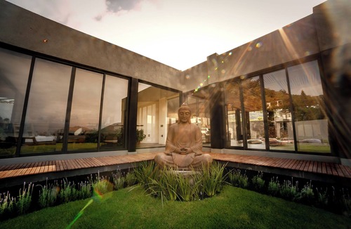 El Santuario House | Valle iris