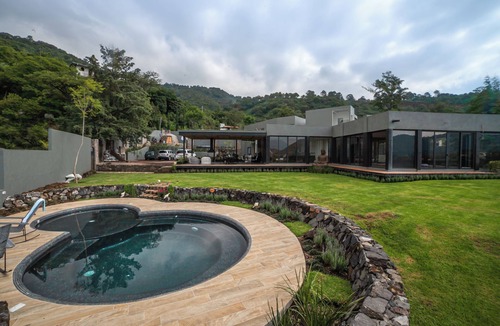 El Santuario House | Valle iris