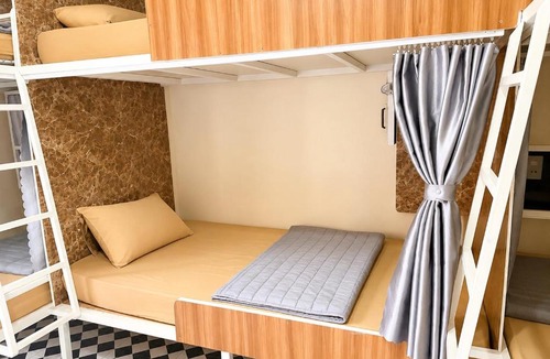 Vang Vieng Bed & Breakfast | Vang Vieng Golden Dragon House